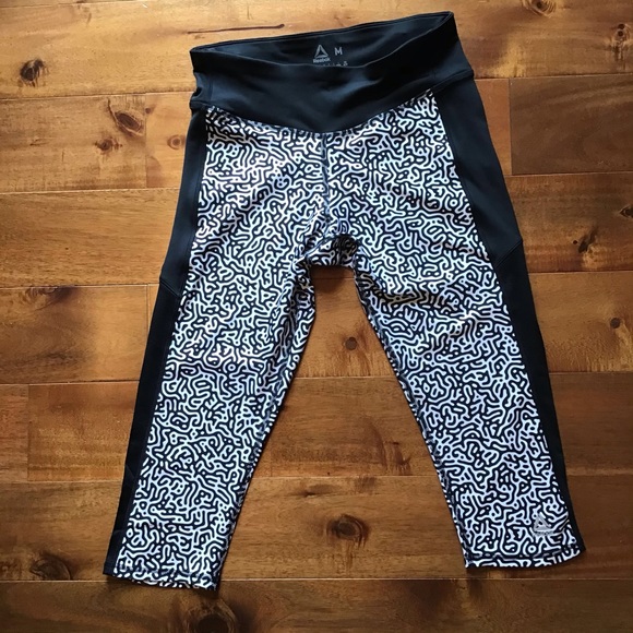 NWOT Reebok capris leggings M - Picture 1 of 6